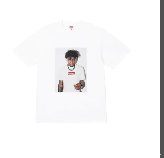White XL M YOUNG NBA 23FW S TEE L and Black BOY 0503